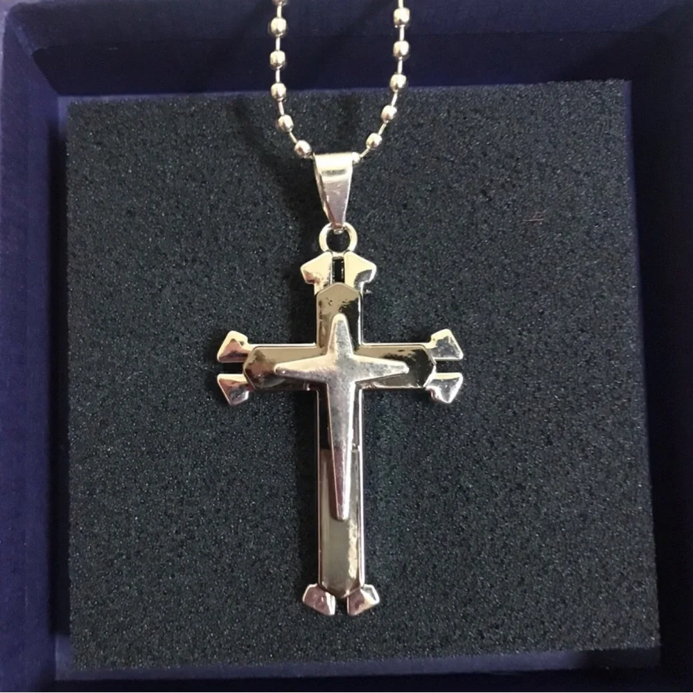 Men's Stainless Steel Silver Cross Pendant Necklace